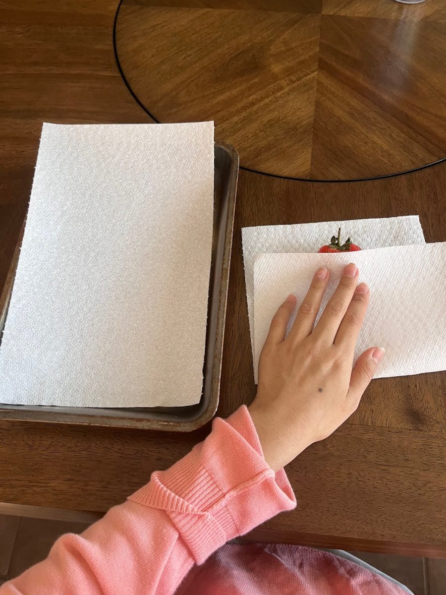 Step 1. Prep strawberries. 