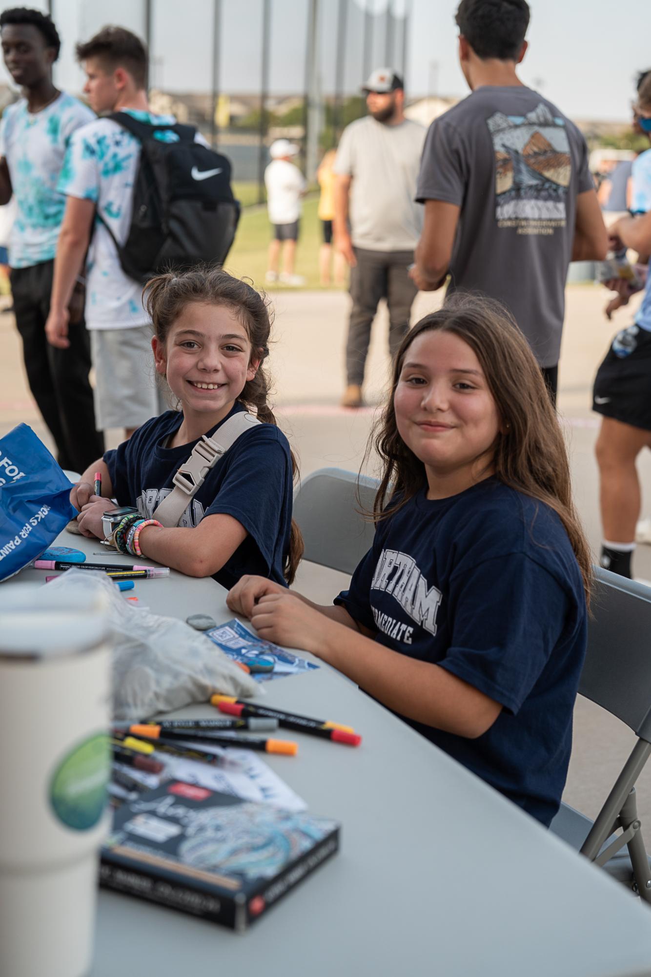 Kicking off homecoming: annual community pep rally