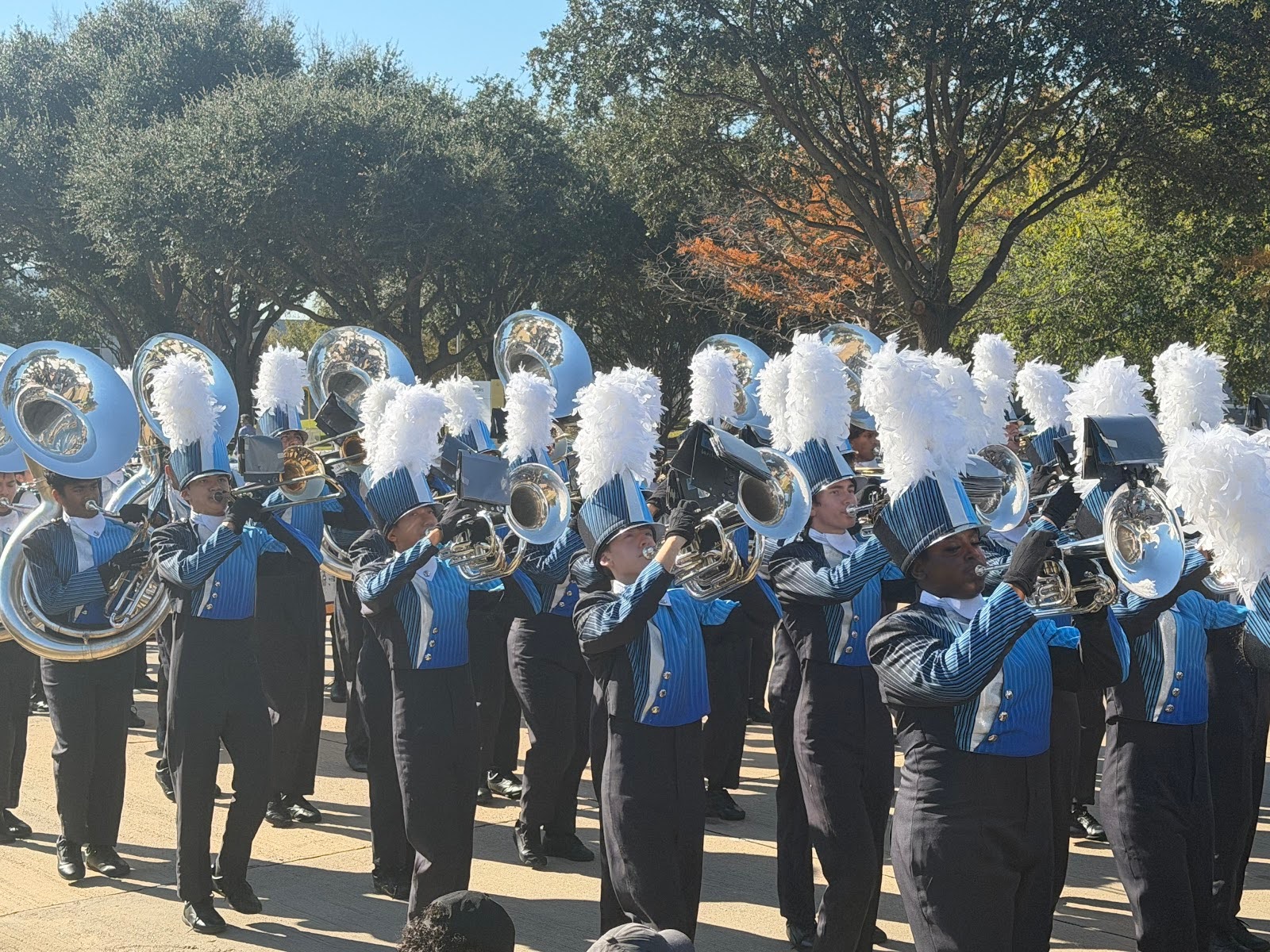 Frisco community rallies for annual parade