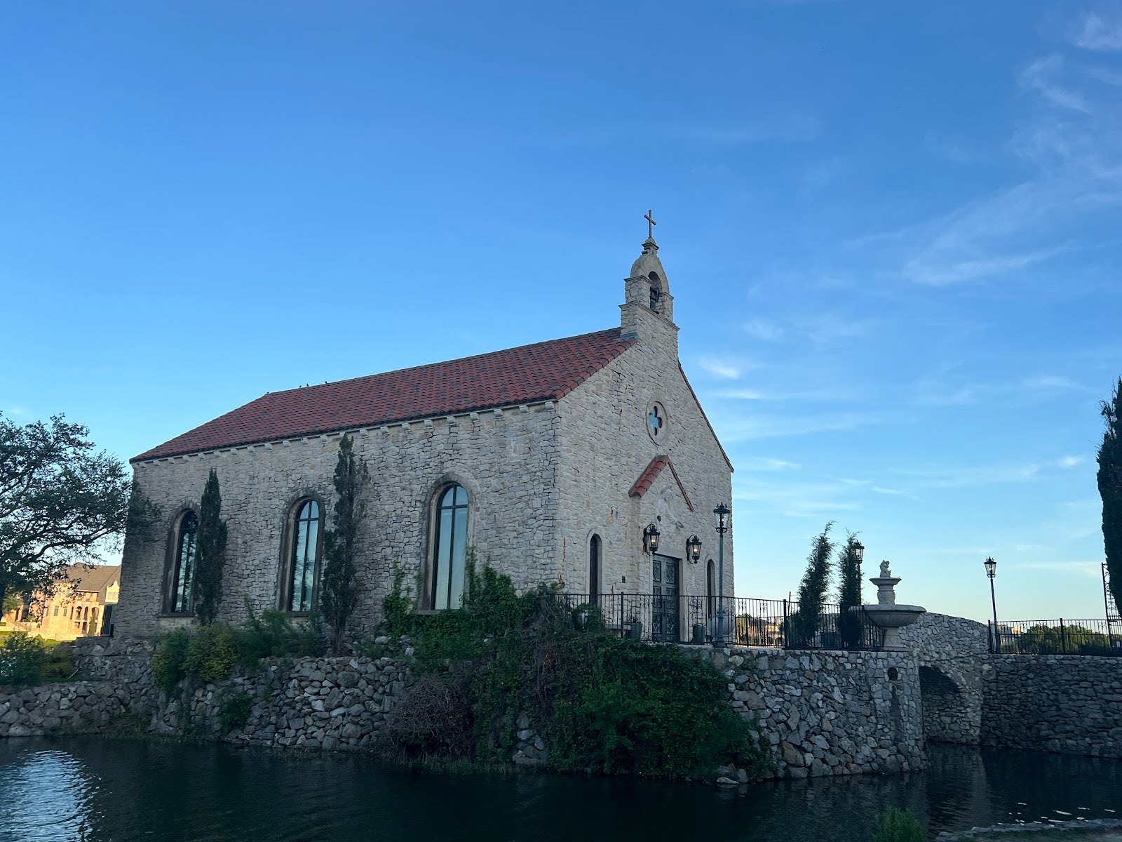 Pictures and plates: Prom photo and dinner spots
