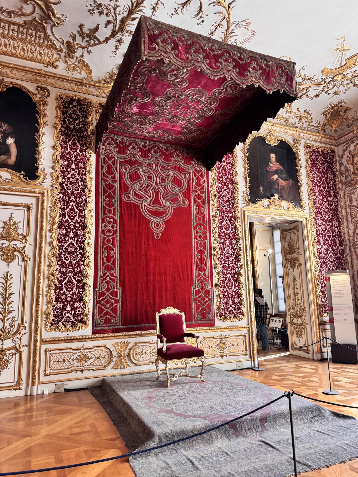 Croissant alone was worth the flight: One-week Europe travelogue